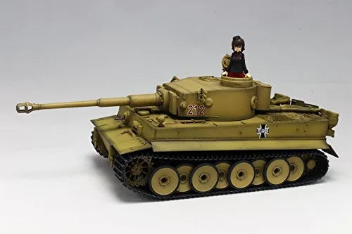 Girls und Panzer - Nishizumi Maho - Nishizumi Miho - Itsumi Erika - 1/35 - Kuromorimine Girls High School (Platz)ㅤ – Platz Hobby – ActionFigureBrasil