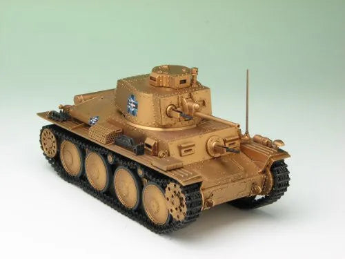 Girls und Panzer - Panzerkampfwagen 38(t) - 1/35 - Kame-san Team Ver. (Platz)ㅤ – Platz Hobby – ActionFigureBrasil