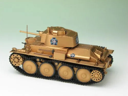 Girls und Panzer - Panzerkampfwagen 38(t) - 1/35 - Kame-san Team Ver. (Platz)ㅤ – Platz Hobby – ActionFigureBrasil