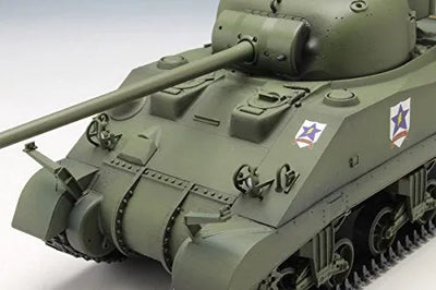 Girls und Panzer - Sherman Firefly - 1/35 - Saunders University High School (Platz)ㅤ – Platz Hobby – ActionFigureBrasil — embalagem