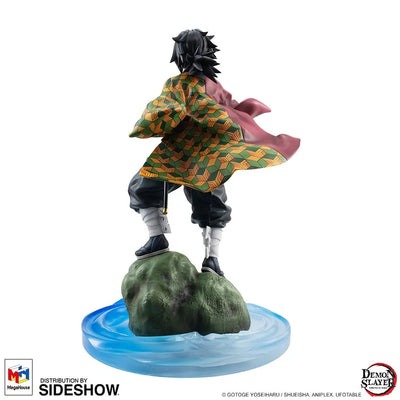 Giyu Tomioka – MegaHouse – ActionFigure Brasil — ambientada