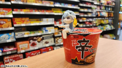 Goddess of Victory: Nikke - Cup Noodle Holder - Modernia (ClawsUp)ㅤ – ClawsUp – ActionFigureBrasil — ângulo diferente