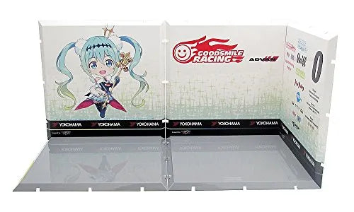 GOOD SMILE Racing - Hatsune Miku - Dioramansion 150 - Racing Miku 2018 Pit E - Racing 2018 ver. (Good Smile Company, PLM)ㅤ – PLUM – ActionFigureBrasil