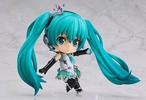 GOOD SMILE Racing - Vocaloid - Hatsune Miku - Nendoroid #326 - Racing 2013ㅤ – Good Smile Company – ActionFigureBrasil