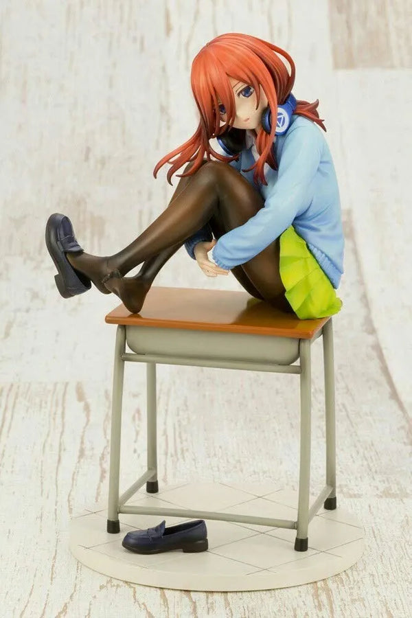 Gotoubun no Hanayome - Nakano Miku - 1/8 (Kotobukiya Shop Exclusive)ㅤ – Kotobukiya – ActionFigureBrasil