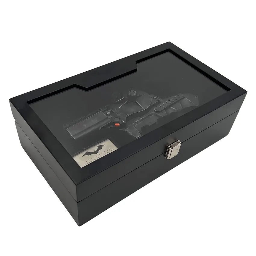 Grapple Launcher - LIMITED EDITION: 1500 – Factory Entertainment – ActionFigure Brasil