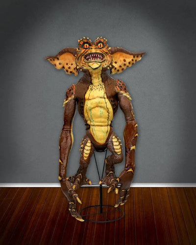 Gremlins 2: The New Batch - Gremlins Stunt Puppet Prop Replicaㅤ – NECA – ActionFigureBrasil — close