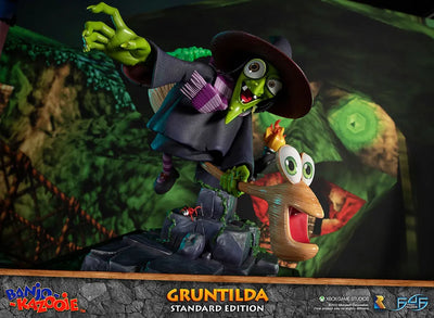 Gruntilda - LIMITED EDITION: 500 – First 4 Figures – ActionFigure Brasil — ambientada
