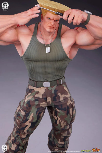 Guile Deluxe Edition - LIMITED EDITION: 500 (Deluxe Edition) – PCS – ActionFigure Brasil — com base expositora