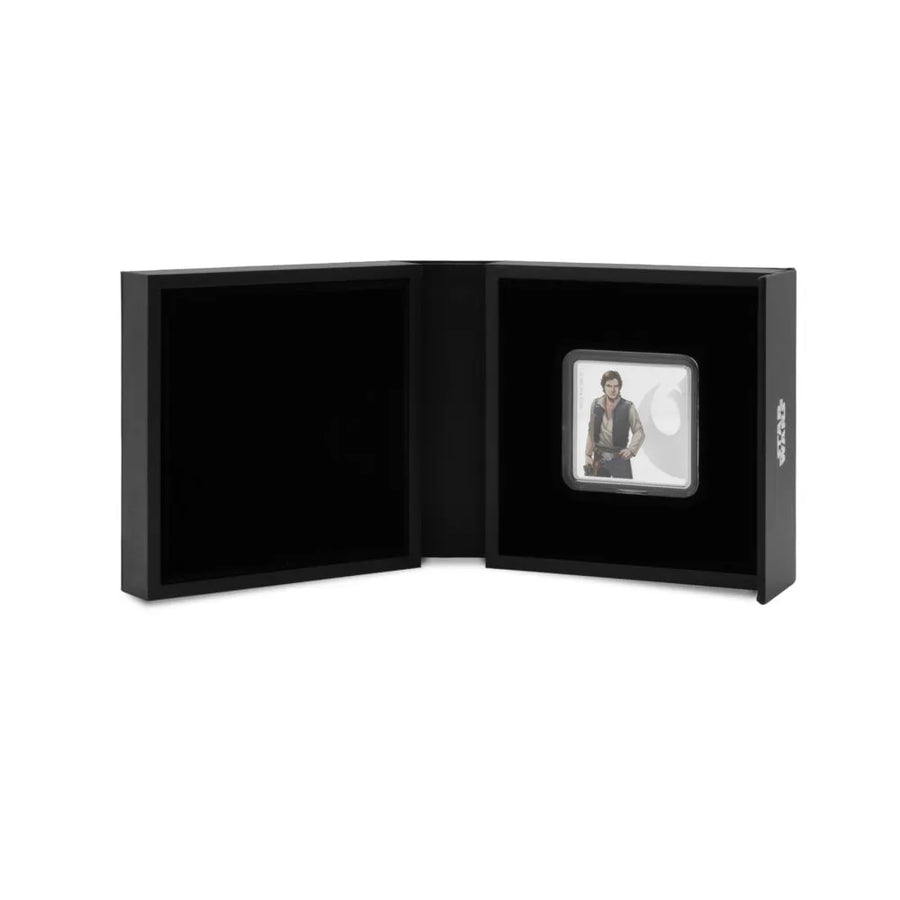 Han Solo™ and Chewbacca™ Medallion - LIMITED EDITION: 2000 – Agoro – ActionFigure Brasil