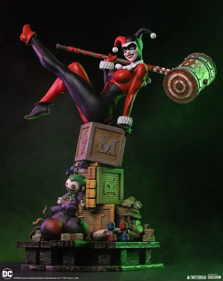 Harley Quinn - LIMITED EDITION: 400 (Exclusive Sixth Scale) – Tweeterhead – ActionFigure Brasil