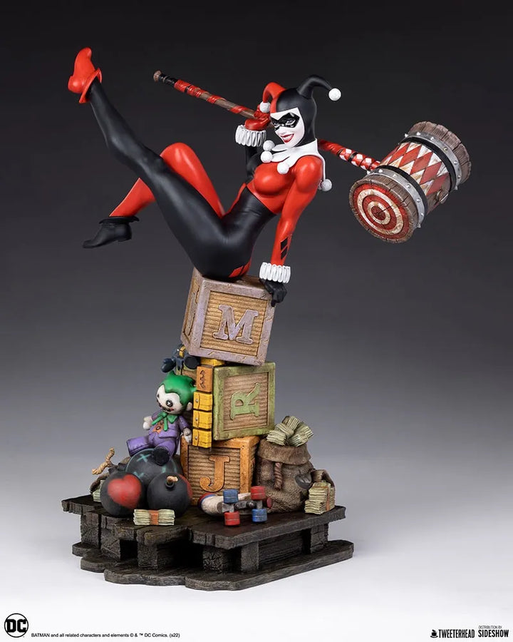 Harley Quinn - LIMITED EDITION: 400 (Exclusive Sixth Scale) – Tweeterhead – ActionFigure Brasil