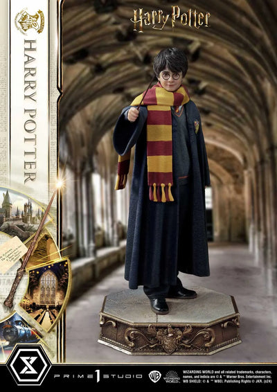Harry Potter (Regular Version) Harry Potter – Prime1Studio – ActionFigure Brasil