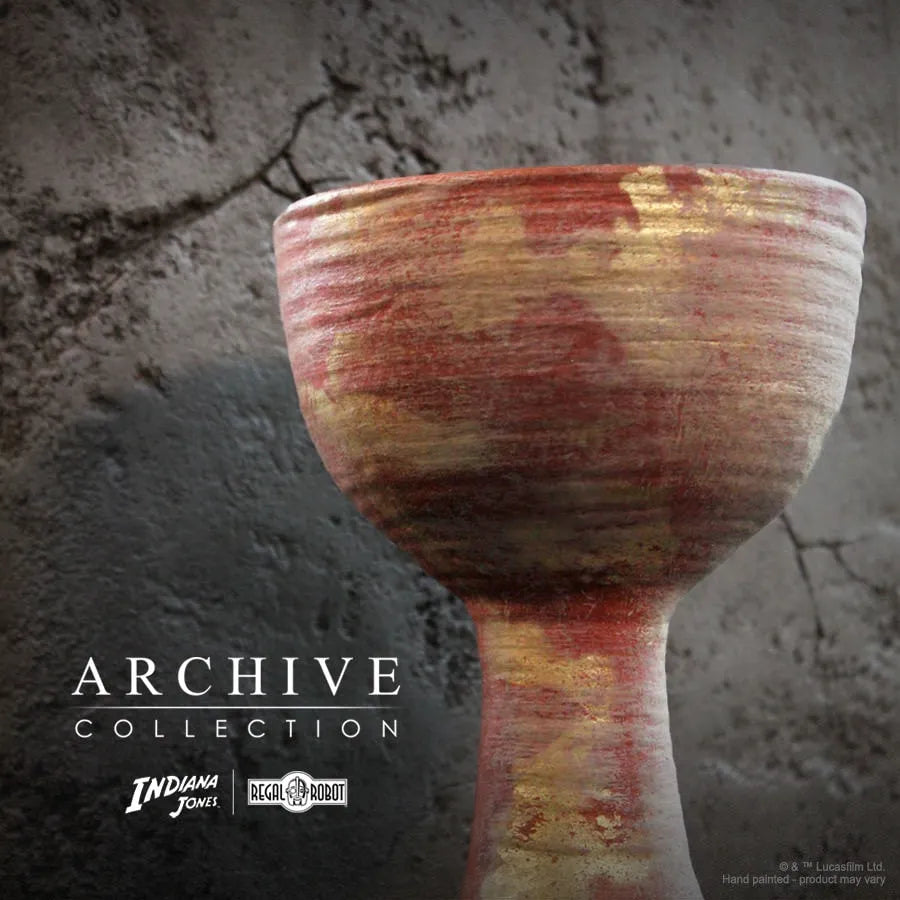 Holy Grail Chalice - LIMITED EDITION: 499 – Regal Robot – ActionFigure Brasil