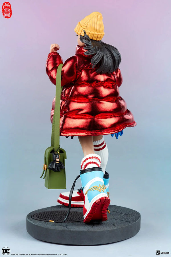 Hype Girl (Wonder Woman™) - LIMITED EDITION: 300 – Unruly Industries™ – ActionFigure Brasil