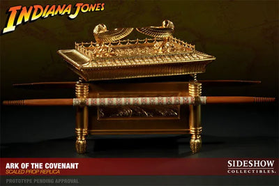 Indiana Jones - Prop Replica: Ark Of The Covenant (Raiders Of The Lost Ark) 1/4 Scale Replicaㅤ – Sideshow Collectibles – ActionFigureBrasil — close