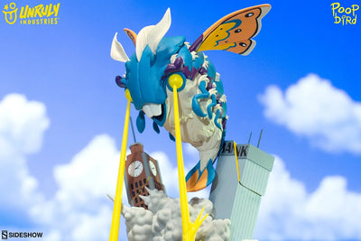 Invasion of BeheMOTH! - LIMITED EDITION: 500 – Unruly Industries™ – ActionFigure Brasil — com base expositora