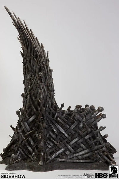 Iron Throne 18" - LIMITED EDITION: 200 – Dark Horse Comics – ActionFigure Brasil — ambientada