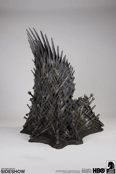 Iron Throne 18" - LIMITED EDITION: 200 – Dark Horse Comics – ActionFigure Brasil — ambientada