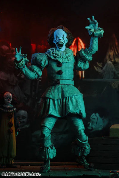 IT / Pennywise Ultimate 7 Inch Action Figure Well House verㅤ – NECA – ActionFigureBrasil — com base expositora