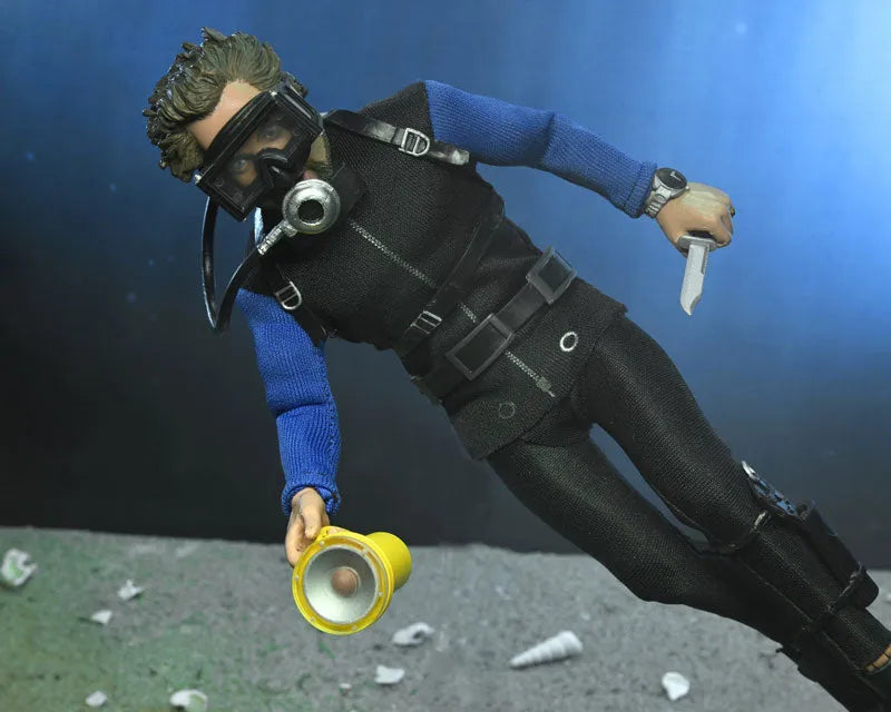Jaws / Matt Hooper 8 Inch Action Doll Wetsuit verㅤ – NECA – ActionFigureBrasil