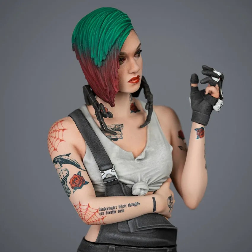 Judy Alvarez – Dark Horse Comics – ActionFigure Brasil