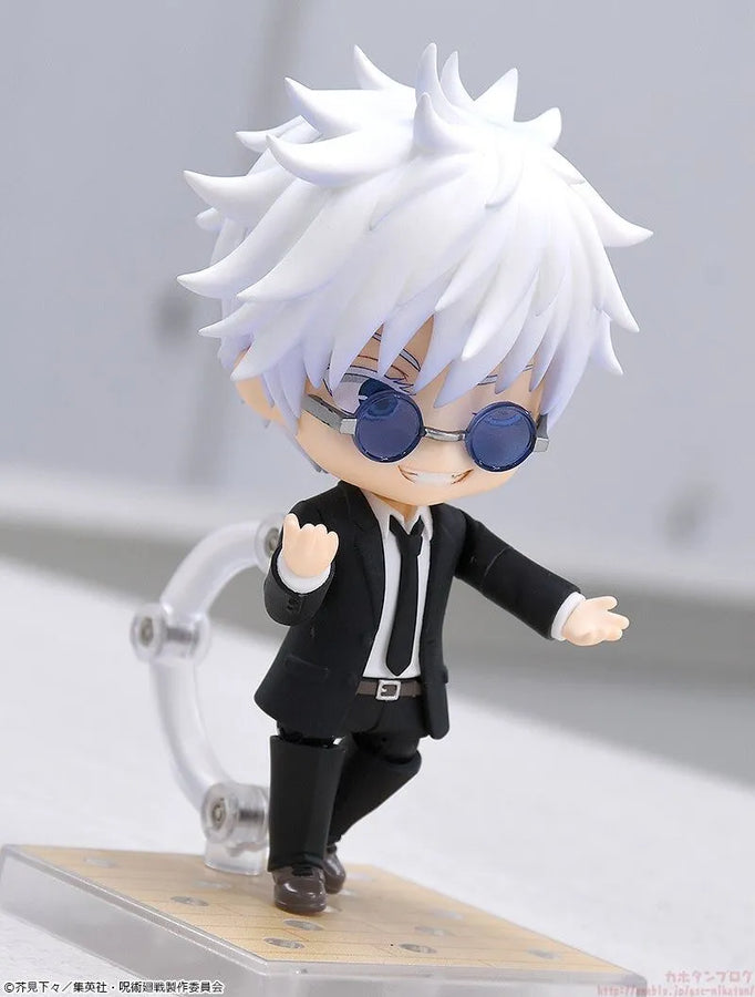 Jujutsu Kaisen - Gojou Satoru - Nendoroid #2440 - Suit Ver. (Good Smile Company)ㅤ – Good Smile Company – ActionFigureBrasil