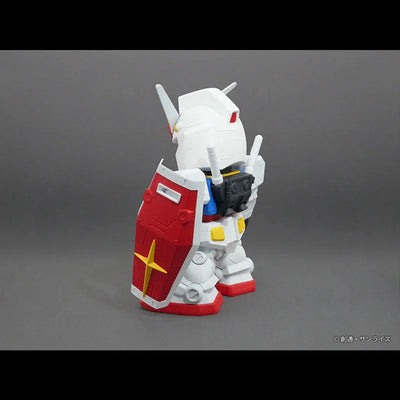Jumbo Soft Vinyl Figure SD - RX-78-2 - SD Gundam - December 2024 Re-release (PLEX)ㅤ – PLEX – ActionFigureBrasil — com base expositora