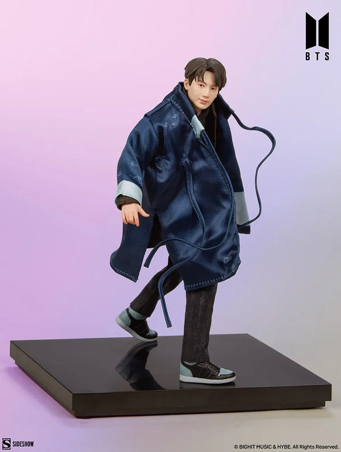 Jung Kook Deluxe - LIMITED EDITION – Sideshow Collectibles – ActionFigure Brasil