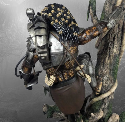 Jungle Hunter - LIMITED EDITION: 500 – Hollywood Collectibles Group – ActionFigure Brasil — ângulo diferente