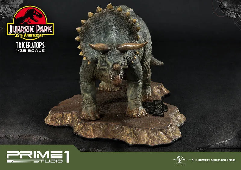 Jurassic Park - Triceratops - Prime Collectible Figures PCFJP-02 - 1/38 (Prime 1 Studio)ㅤ – Prime 1 Studio – ActionFigureBrasil
