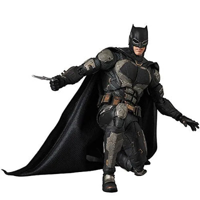 Justice League (2017) - Batman - Mafex No.64 - Tactical Suit ver. (Medicom Toy)ㅤ – Medicom Toy – ActionFigureBrasil — com base expositora