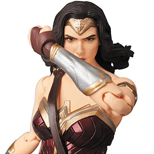 Justice League (2017) - Wonder Woman - Mafex No.060 (Medicom Toy)ㅤ – Medicom Toy – ActionFigureBrasil