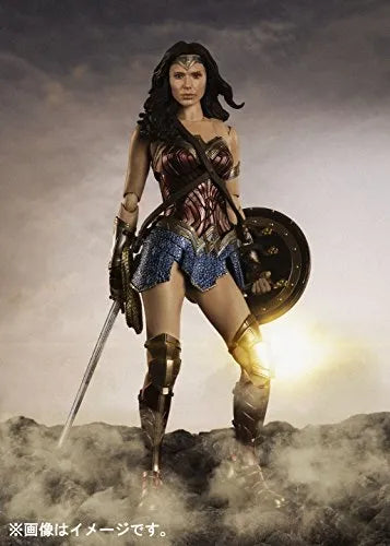 Justice League (2017) - Wonder Woman - S.H.Figuarts (Bandai)ㅤ – Bandai – ActionFigureBrasil — close