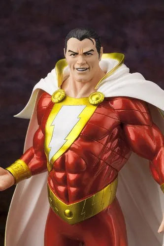 Justice League - Shazam! - Captain Marvel - DC Comics New 52 ARTFX+ - 1/10 (Kotobukiya)ㅤ – Kotobukiya – ActionFigureBrasil