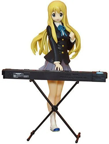 K-ON!! - Kotobuki Tsumugi - SQㅤ – Banpresto – ActionFigureBrasil