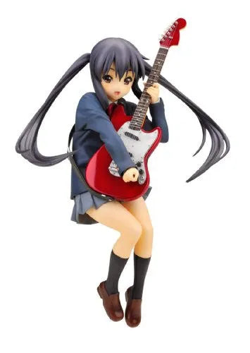 K-ON! - Nakano Azusa - 1/8 (Alter)ㅤ – Alter – ActionFigureBrasil