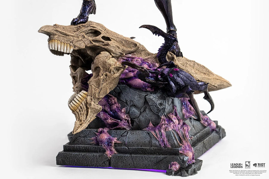 Kai'Sa - LIMITED EDITION: 2000 – PureArts – ActionFigure Brasil — ângulo diferente