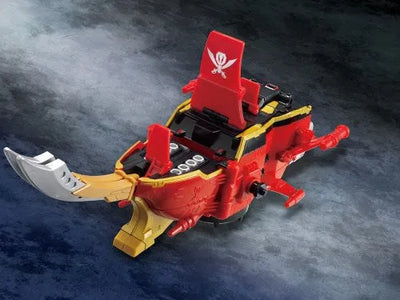 Kaizoku Sentai Gokaiger - Gokai-Oh - DX - Kaizoku Gattai (Bandai)ㅤ – Bandai – ActionFigureBrasil — ângulo diferente