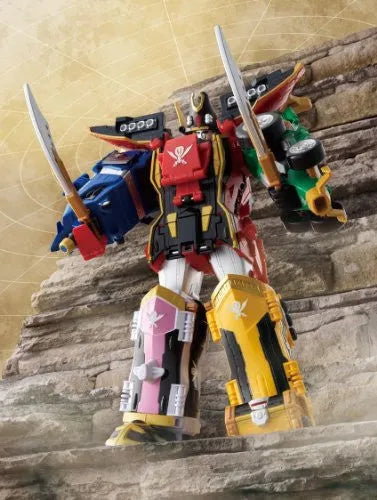 Kaizoku Sentai Gokaiger - Gokai-Oh - DX - Kaizoku Gattai (Bandai)ㅤ – Bandai – ActionFigureBrasil — ambientada