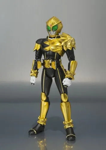 Kamen Rider Wizard - Kamen Rider Beast - S.H.Figuarts (Bandai)ㅤ – Bandai – ActionFigureBrasil — ângulo diferente