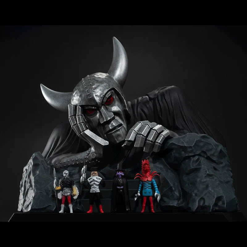 Kamen Rider X - Gama Goemon - Genghis Khan-Condor - Kabutomushi Lupin - King Dark - Scorpion Geronimo - UA Monsters (MegaHouse)ㅤ – MegaHouse – ActionFigureBrasil