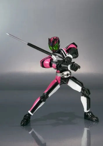 Kamen Rider x Kamen Rider Double & Decade: Movie War 2010 - Kamen Rider Decade - S.H.Figuarts - Violent Emotion ver. (Bandai)ㅤ – Bandai – ActionFigureBrasil