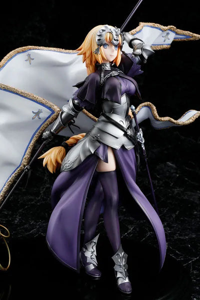 KDcolle "Fate/Grand Order" Ruler/Jeanne d'Arc Renewal Package Ver. 1/7 Figureㅤ – Kadokawa – ActionFigureBrasil — com base expositora