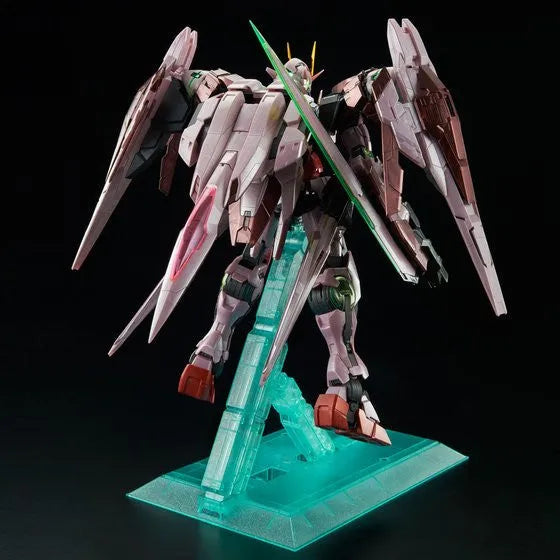 Kidou Senshi Gundam 00 - GN-0000 00 Gundam - GN-0000 + GNR-010 00 Raiser - GNR-010 0 Raiser - PG - 1/60 - Trans-Am Modeㅤ – Bandai – ActionFigureBrasil