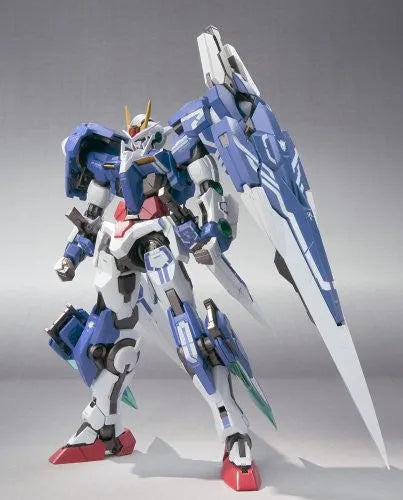 Kidou Senshi Gundam 00 - Kidou Senshi Gundam 00V - GN-0000 00 Gundam - GN-0000/7S - 00 Gundam Seven Sword - Metal Build - 1/100 (Bandai)ㅤ – Bandai – ActionFigureBrasil