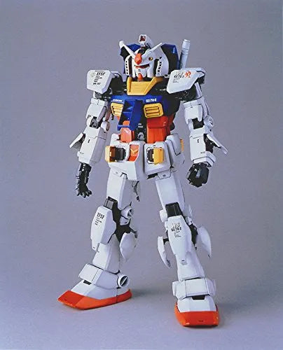 Kidou Senshi Gundam - RX-78-2 Gundam - PG - 1/60 (Bandai)ㅤ – Bandai – ActionFigureBrasil