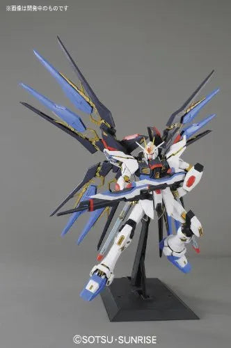 Kidou Senshi Gundam SEED Destiny - ZGMF-X20A Strike Freedom Gundam - PG - 1/60 (Bandai)ㅤ – Bandai – ActionFigureBrasil