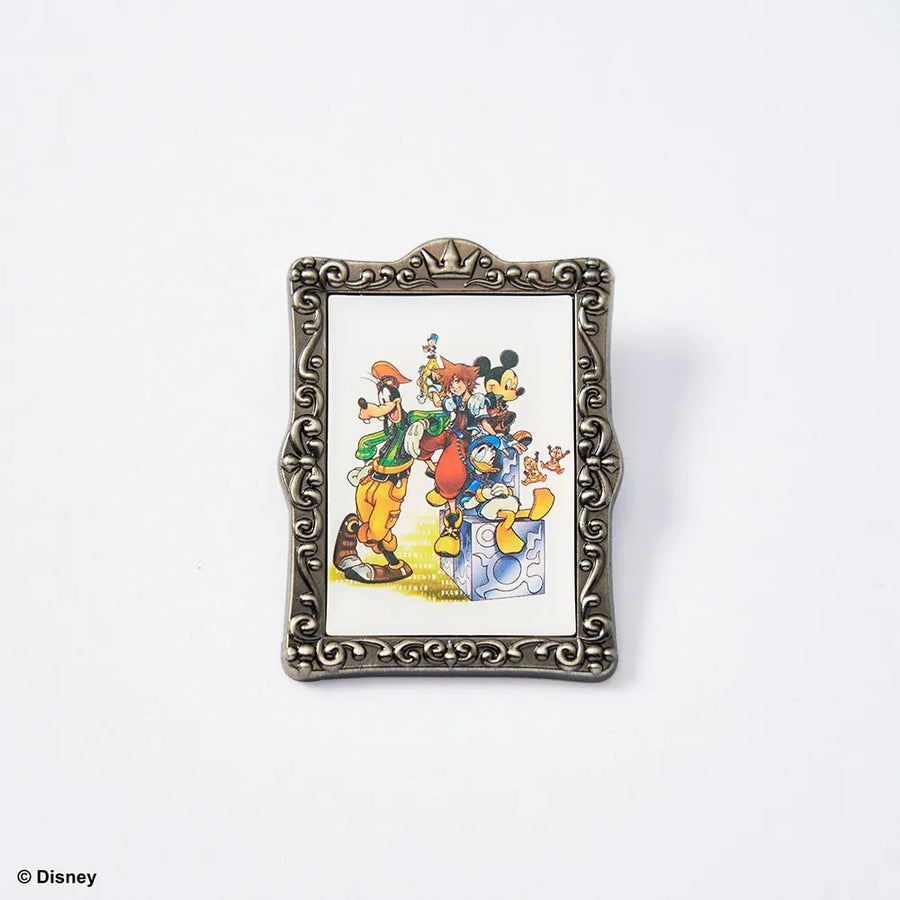 Kingdom Hearts 20th Anniversary Pin Box Vol. 1 – Square Enix – ActionFigure Brasil