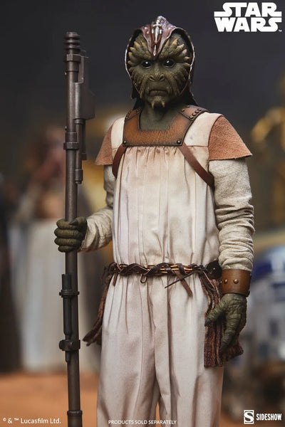 Klaatu™ - LIMITED EDITION – Sideshow Collectibles – ActionFigure Brasil — ângulo diferente
